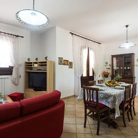 Altalena Villa
